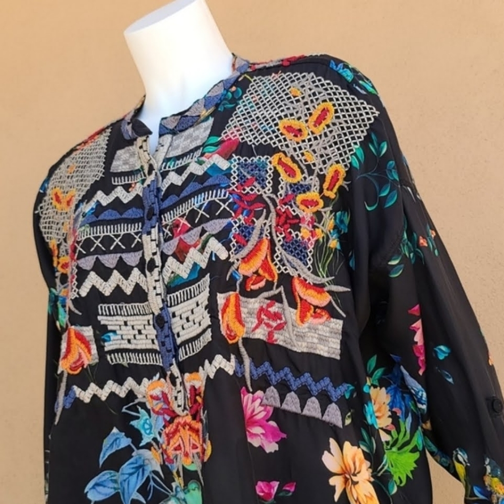 JOHNNY WAS BIYA ANTHRO Veda Embroidered Silk Blouse S M L Shirt Peasant Top Boho - Picture 13 of 15